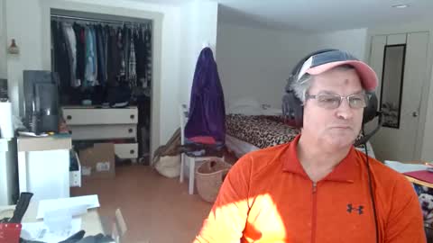 Snapshot of urfavteach50 chatting on 02.18.25 Gregor online show from 02.18.25