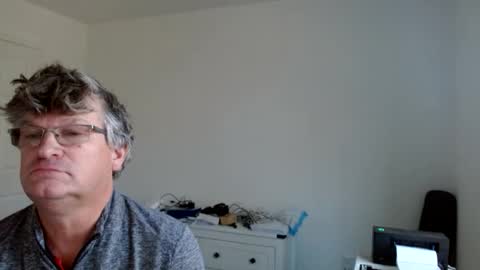 Snapshot of urfavteach50 chatting on 11.03.25 Gregor online show from 11.03.25