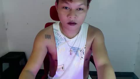 Snapshot of urfeet_jest chatting on 06.03.26 jess online show from 06.03.26