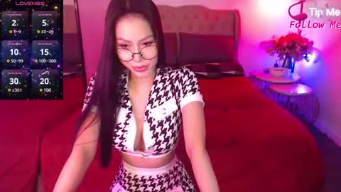 angela online show from 01.22.25