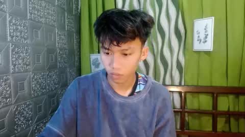 Snapshot of urguy_xian chatting on 01.27.25 xian online show from 01.27.25
