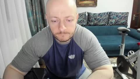 UrGymCrush online show from 02.14.25