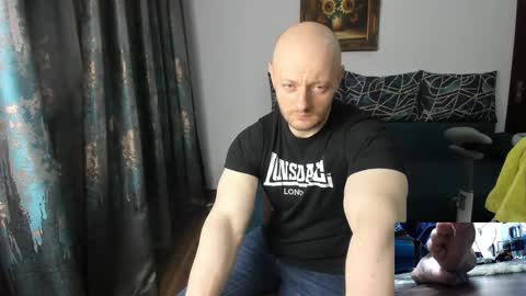 UrGymCrush online show from 03.07.25