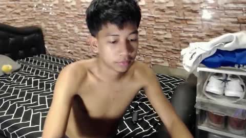 urhardfucker_joseph online show from 03.27.26