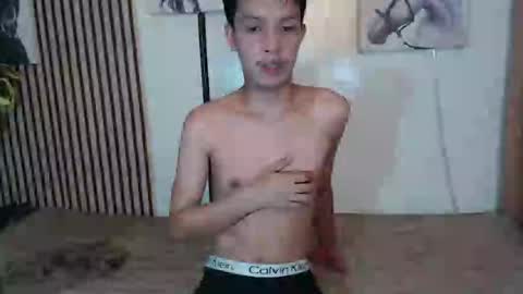 urhot_johny online show from 05.25.26