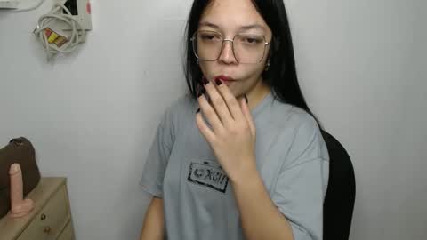 urhotangela online show from 03.21.26