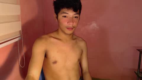 Snapshot of urhotethanxx chatting on 12.29.24 Ethan online show from 12.29.24