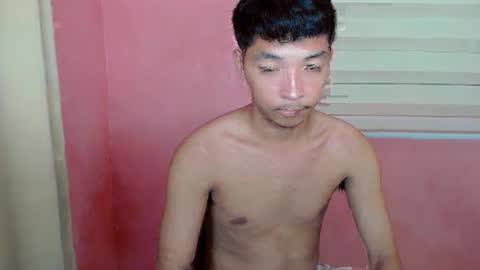 Snapshot of urhotethanxx chatting on 02.02.25 Ethan online show from 02.02.25