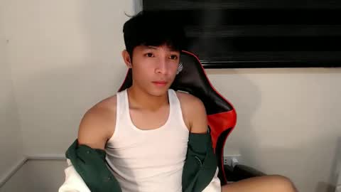 Snapshot of urhotethanxx chatting on 06.04.26 Ethan online show from 06.04.26
