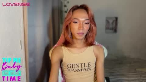 Snapshot of urhotfemboi_jayjay chatting on 06.23.26 itsjayjay online show from 06.23.26