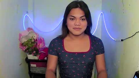 urhottie_bella online show from 10.03.25