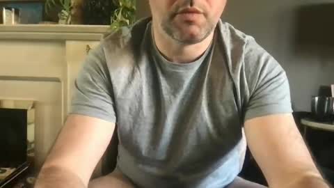 Hung Daddy online show from 05.08.26