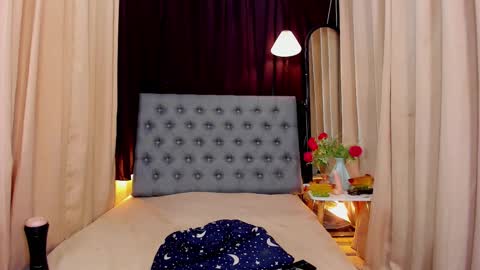 jhaii online show from 12.23.24