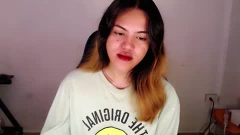 Snapshot of urlovely_hait chatting on 02.19.26 Sham online show from 02.19.26