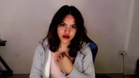 Snapshot of urlovely_hait chatting on 02.26.26 Sham online show from 02.26.26