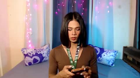 urlovely_jemma online show from 02.04.26