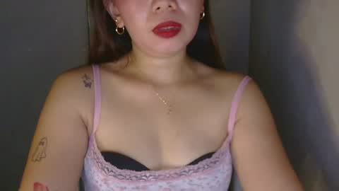 Snapshot of urlovelypinay69 chatting on 07.19.26 MYSTIKA online show from 07.19.26
