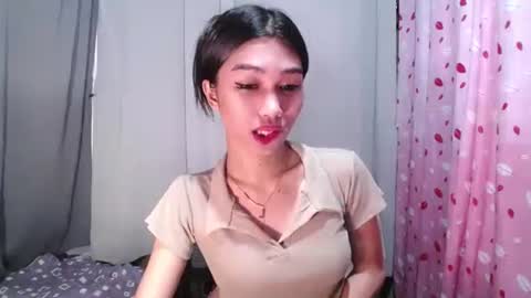 urloverjasmine_xx online show from 05.14.26