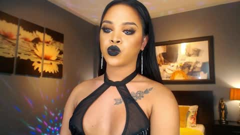 UrMajestyTyra online show from 03.27.26