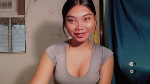 Snapshot of urpinay_sandra69 chatting on 06.27.26 urpinay_sandra69 online show from 06.27.26