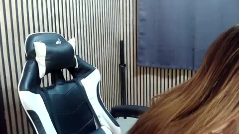 urpinaycutie online show from 01.08.25