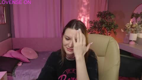 Eva online show from 05.14.26