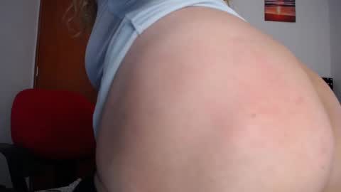 Eveling Blanco  online show from 03.08.25