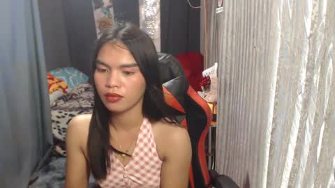 urtereshameow online show from 02.18.25