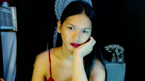 Snapshot of urthai_hotfilipinax chatting on 01.29.25 angel online show from 01.29.25