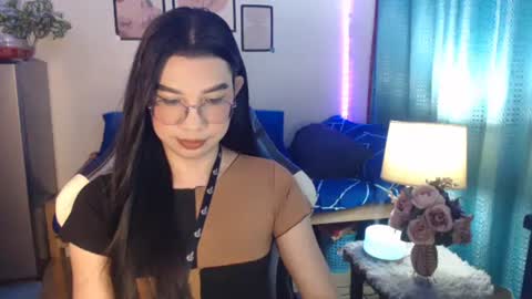 Ashley Kate Mateo Gray online show from 12.28.24