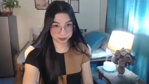 Ashley Kate Mateo Gray online show from 02.20.25