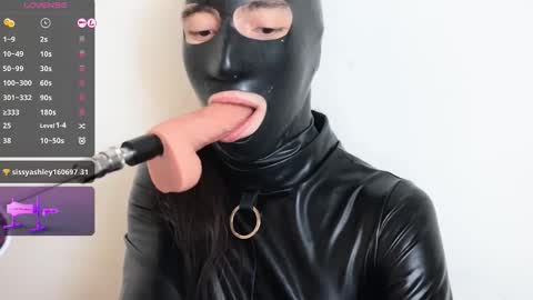 usedexcuse online show from 11.28.25