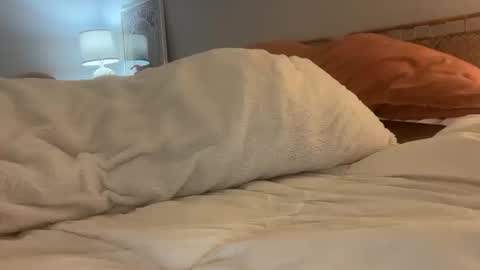 Lily online show from 10.10.25