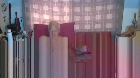 usednotbroken1 online show from 03.25.26