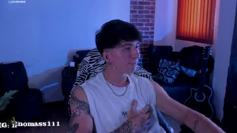 Snapshot of usserrivera chatting on 04.02.26 rivera online show from 04.02.26