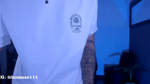 Snapshot of usserrivera chatting on 04.19.26 rivera online show from 04.19.26