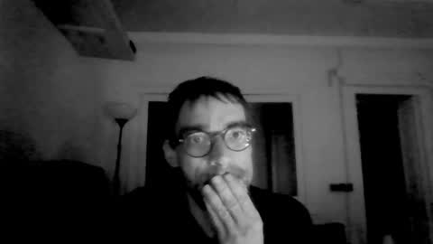 Snapshot of uthonn chatting on 02.15.26 uthonn online show from 02.15.26