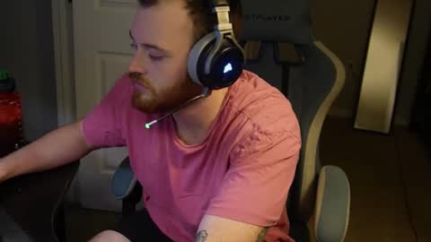 v_for_veng online show from 11.04.25