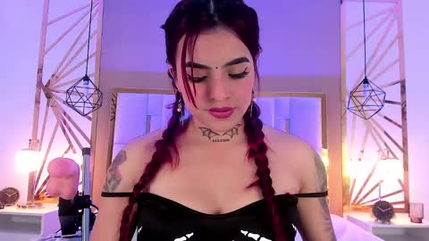 valeriee miller online show from 12.19.24