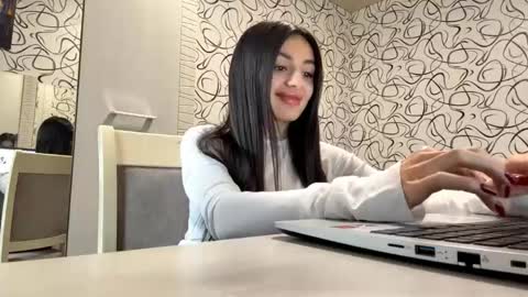 Kiki online show from 05.30.26