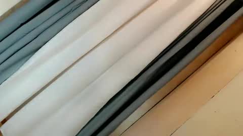 JESS - DONT FORGET TO FOLLOW ME AND GIVE ME THUMBS UP online show from 11.22.25