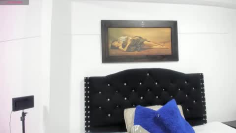 Vahiolet smith online show from 11.26.25