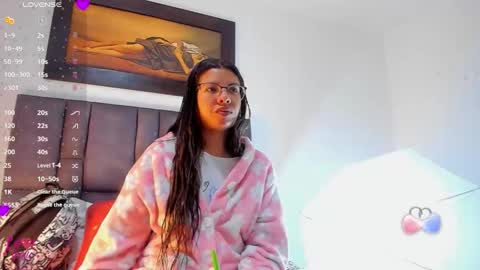 Vahiolet smith online show from 02.24.26