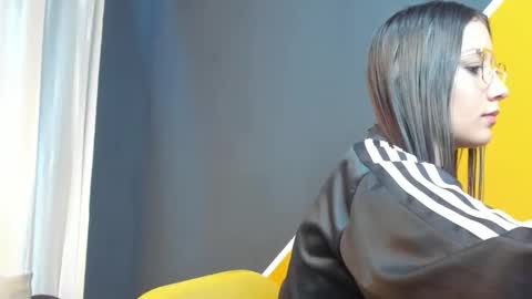 VaiolletCooper online show from 04.01.26