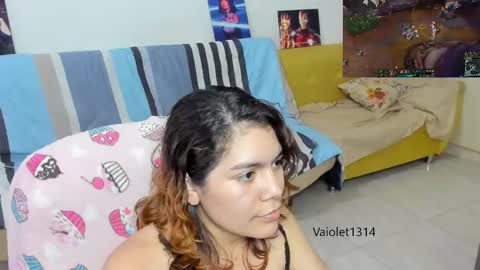 Snapshot of vaioletuwu chatting on 03.03.25 Vaiolet1314 online show from 03.03.25