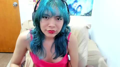 Snapshot of vaioletuwu chatting on 10.11.25 Vaiolet1314 online show from 10.11.25