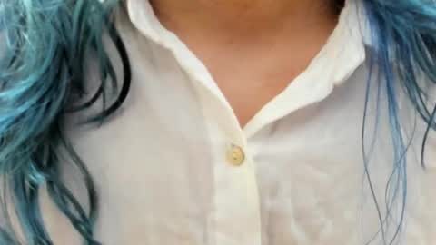 Snapshot of vaioletuwu chatting on 10.13.25 Vaiolet1314 online show from 10.13.25