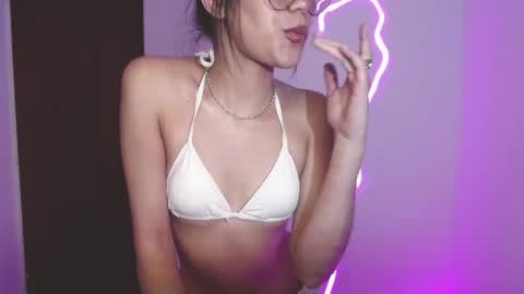 Hi I am Valcooky online show from 05.26.26