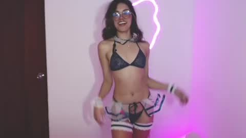 Hi I am Valcooky online show from 06.16.26