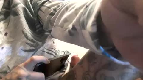 Snapshot of valdovinosr345 chatting on 12.02.25 Daddy 007 online show from 12.02.25